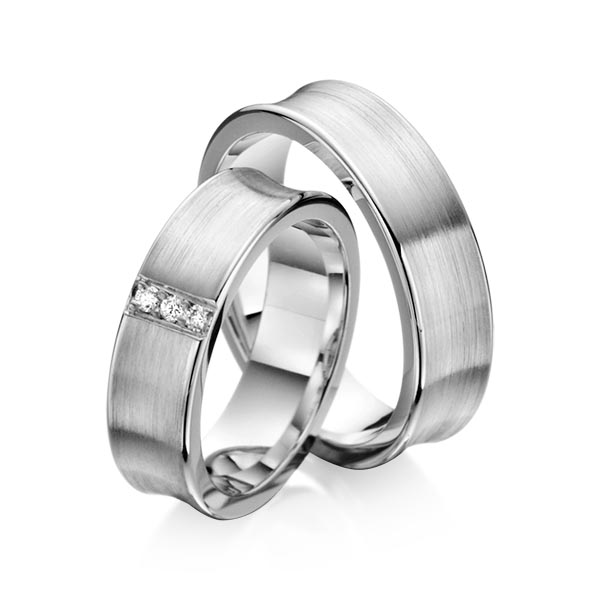 Set klassieke trouwringen in grijsgoud 14 kt. met in totaal 0,06 ct. Briljant tw/si van Steinberg - Q-1040-4