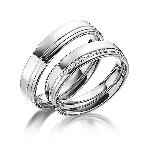 Set Klassieke trouwringen in grijsgoud 14 kt. met in totaal 0,06 ct. Briljant tw/si van Steinberg