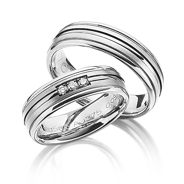 Set Klassieke trouwringen in grijsgoud 14 kt. met in totaal 0,09 ct. Briljant tw/si van Merii