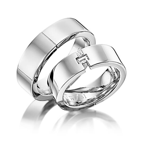Set Klassieke trouwringen in grijsgoud 14 kt. met in totaal 0,15 ct. Baguette-Diamant tw,vs van Eternal Touch