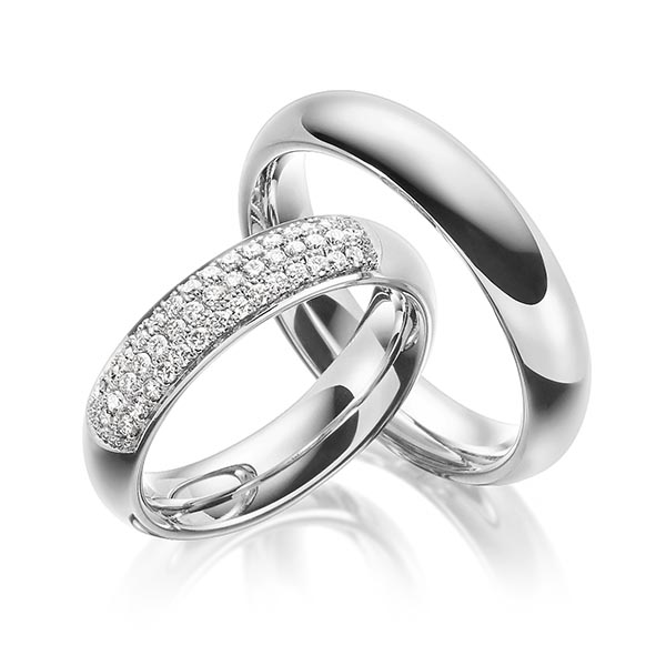 Set klassieke trouwringen in grijsgoud 14 kt. met in totaal 0,43 ct. Briljant tw/si van Steinberg - Q-1464-5