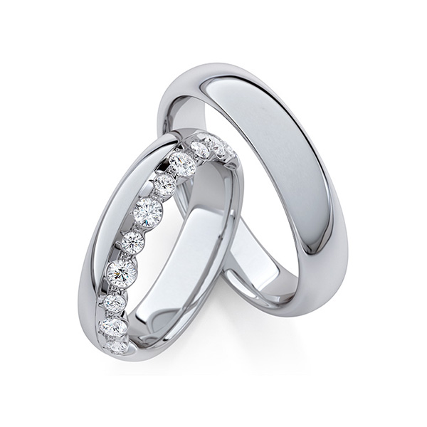 Set Klassieke trouwringen in grijsgoud 14 kt. met in totaal 0,475 ct. tw/si van Steinberg