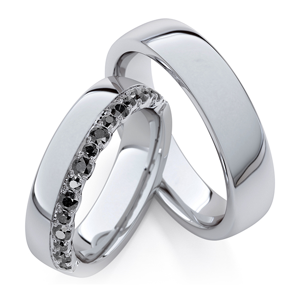 Set Klassieke trouwringen in grijsgoud 14 kt. met in totaal 0,76 ct. Zwart van Steinberg