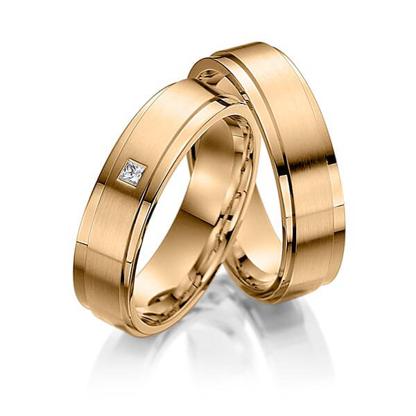 Set Klassieke trouwringen in inside roségoud 14 kt. , outside roségoud 14 kt. met in totaal 0,03 ct. Princess-Diamant tw,vs van acredo