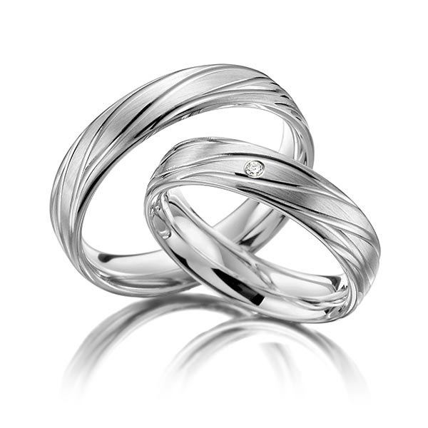 Set Klassieke trouwringen in palladium 14 kt. met in totaal 0,02 ct. Briljant tw/si van Steinberg