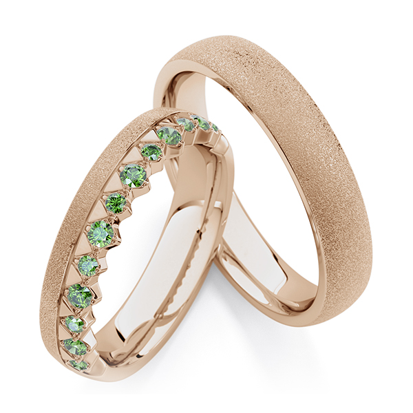 Set Klassieke trouwringen in Peach-Gold 585 met in totaal 0,285 ct. Apple Green van Steinberg