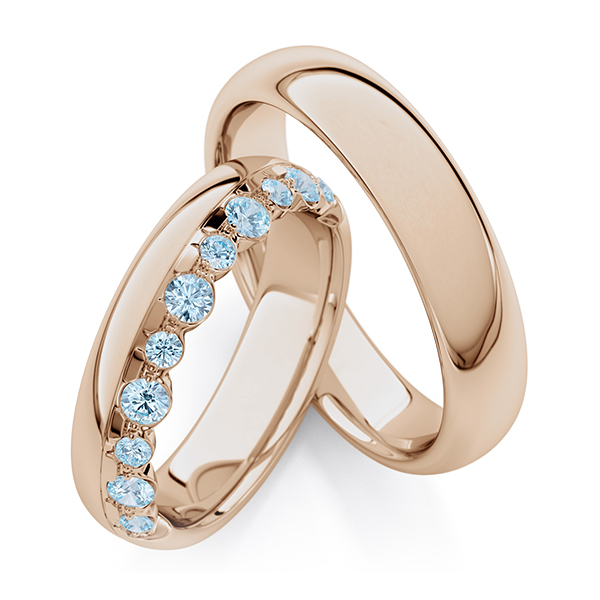 Set Klassieke trouwringen in Peach-Gold 585 met in totaal 0,475 ct. skyblue van Steinberg