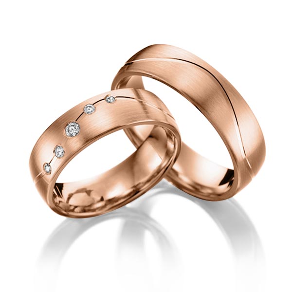 Set Klassieke trouwringen in rood 9 kt. goudhoudend metaal (37,5%) met in totaal 0,1 ct. Briljant tw/si van Steinberg - T-1088-13