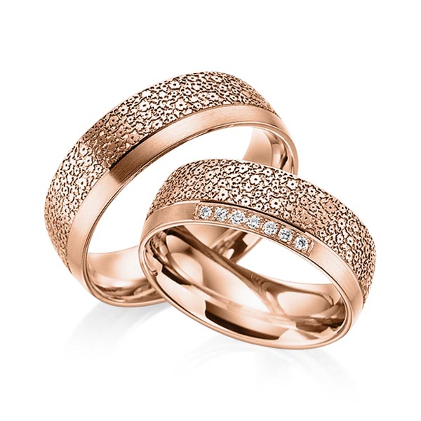 Set Klassieke trouwringen in roodgoud 14 kt. Laser Structuur met in totaal 0,07 ct. Briljant tw/si van Eternal Touch - Y-1383-5