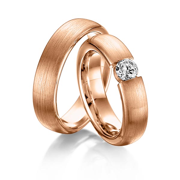 Set klassieke trouwringen in roodgoud 14 kt. met 0,3 ct. Briljant tw/si van Steinberg