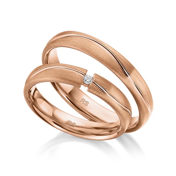 Set Klassieke trouwringen in roodgoud 14 kt. met in totaal 0,03 ct. Briljant tw/si van acredo