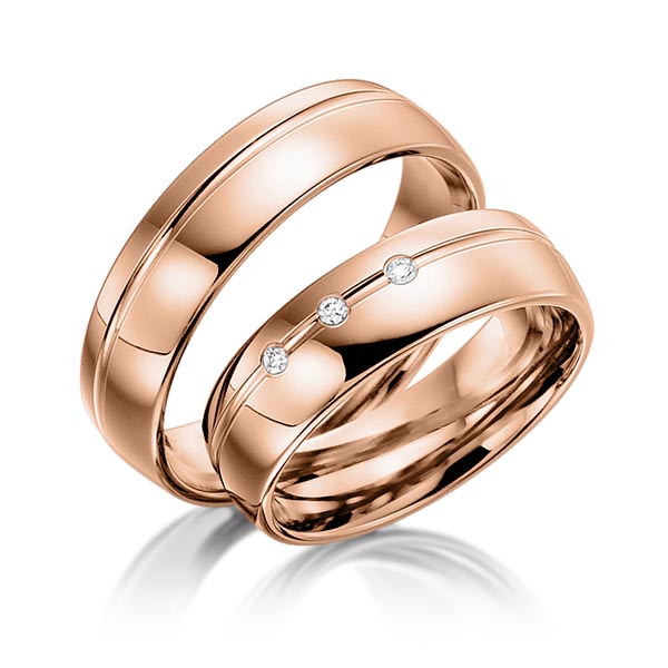Set Klassieke trouwringen in roodgoud 14 kt. met in totaal 0,045 ct. Briljant tw,vs van acredo
