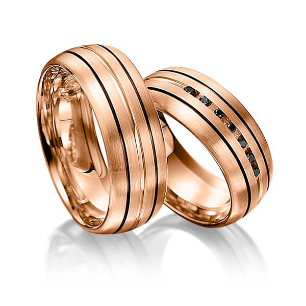 Set Klassieke trouwringen in roodgoud 14 kt. met in totaal 0,056 ct. Briljant Zwart van Merii