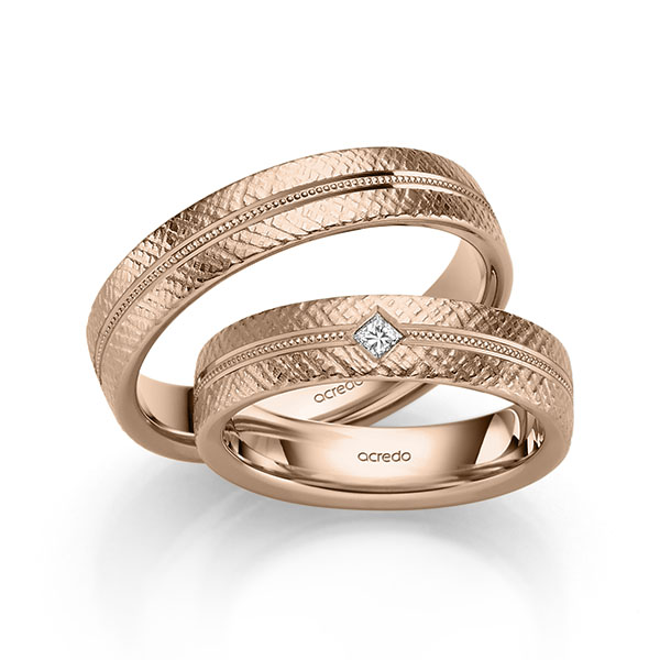 Set Klassieke trouwringen in roodgoud 14 kt. met in totaal 0,05 ct. Princess-Diamant tw,vs van acredo