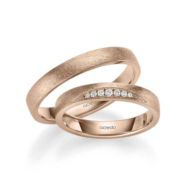 Set Klassieke trouwringen in roodgoud 14 kt. met in totaal 0,061 ct. Briljant tw/si van acredo