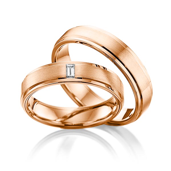 Set Klassieke trouwringen in roodgoud 14 kt. met in totaal 0,06 ct. Baguette-Diamant tw,vs van Eternal Touch - Y-1107-7 Set Klassieke trouwringen in roodgoud 14 kt. met in totaal 0,06 ct. Baguette-Diamant tw,vs van Eternal Touch - Y-1107-7