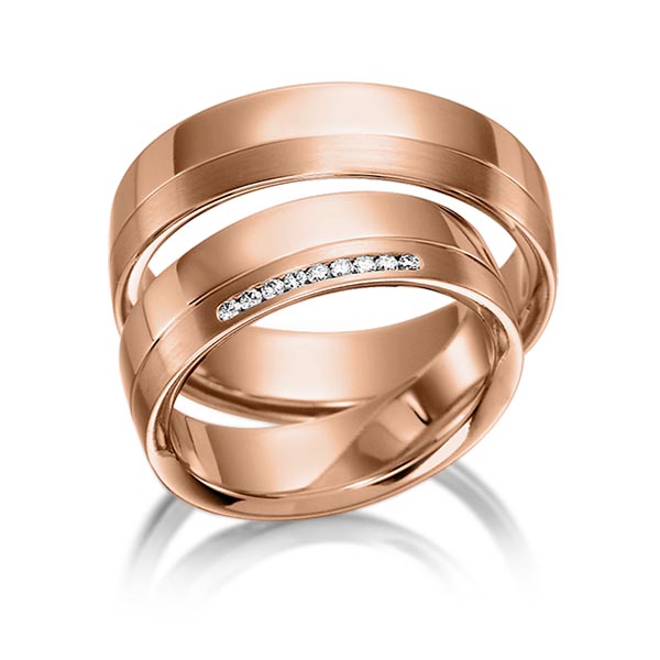 Set Klassieke trouwringen in roodgoud 14 kt. met in totaal 0,072 ct. Briljant tw/si van acredo