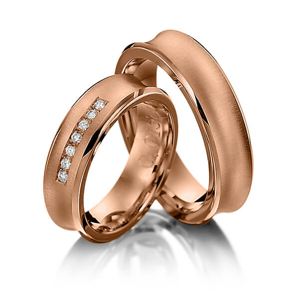 Set Klassieke trouwringen in roodgoud 14 kt. met in totaal 0,105 ct. Briljant tw/si van Eternal Touch
