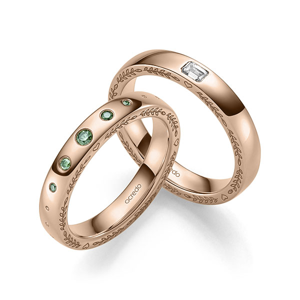Set Klassieke trouwringen in roodgoud 14 kt. met in totaal 0,18 ct. Briljant tw,vs van acredo