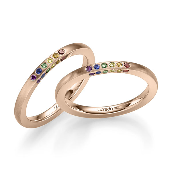 Set klassieke trouwringen in roodgoud 14 kt. met in totaal 0,432 ct. Briljant tw/si van acredo