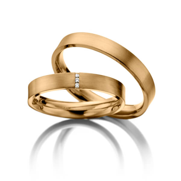 Set Klassieke trouwringen in roségoud 14 kt. met in totaal 0,018 ct. Briljant tw/si 