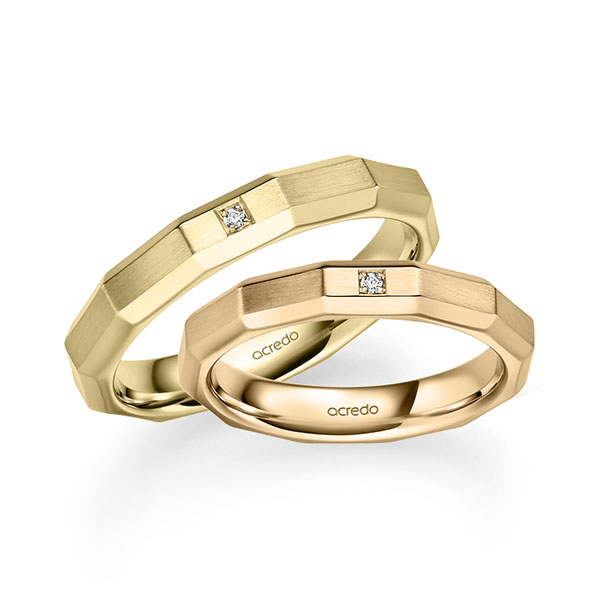 Set Klassieke trouwringen in roségoud 14 kt. met in totaal 0,02 ct. Briljant tw/si van acredo