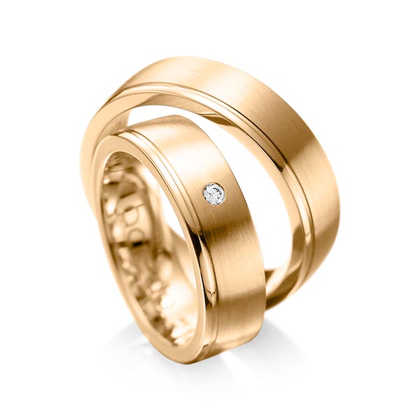 Set Klassieke trouwringen in roségoud 14 kt. met in totaal 0,03 ct. Briljant tw/si van acredo