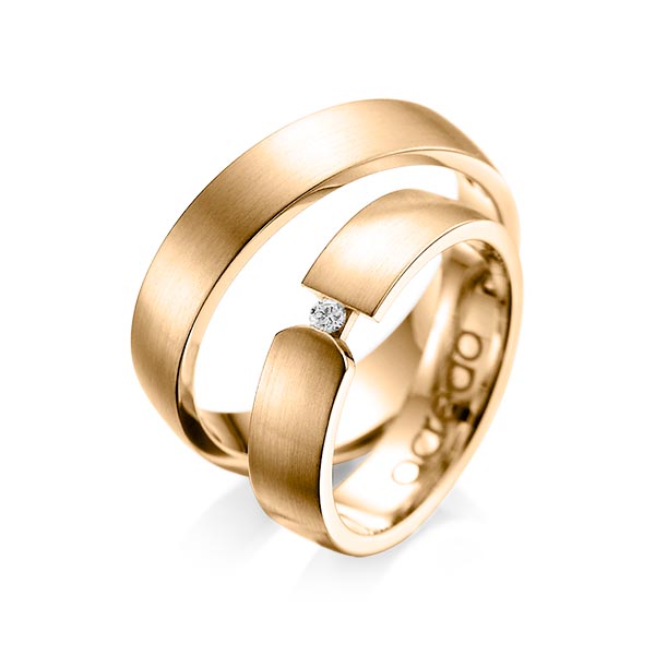 Set klassieke trouwringen in roségoud 14 kt. met in totaal 0,04 ct. Briljant tw/si van acredo - A-1069-9