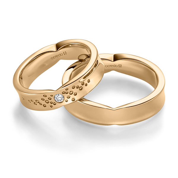 Set Klassieke trouwringen in roségoud 14 kt. met in totaal 0,05 ct. Briljant tw/si van acredo
