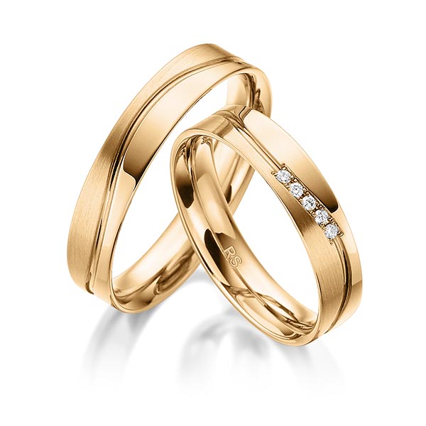 Set Klassieke trouwringen in roségoud 14 kt. met in totaal 0,05 ct. Briljant tw/si van acredo