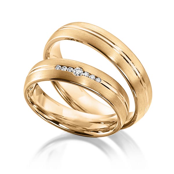 Set Klassieke trouwringen in roségoud 14 kt. met in totaal 0,078 ct. Briljant tw/si van acredo