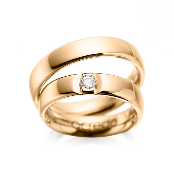 Set klassieke trouwringen in roségoud 14 kt. met in totaal 0,12 ct. Briljant tw/si van acredo - A-1089-3