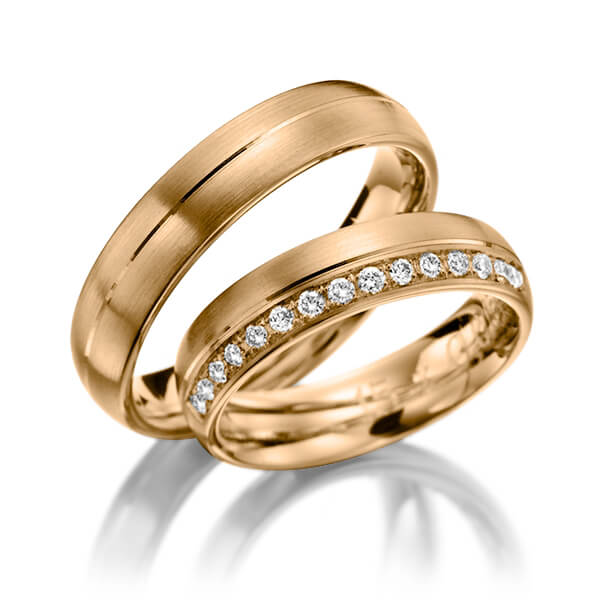 Set Klassieke trouwringen in roségoud 14 kt. met in totaal 0,225 ct. Briljant tw/si van Steinberg - Q-1200-5 Set Klassieke trouwringen in roségoud 14 kt. met in totaal 0,225 ct. Briljant tw/si van Steinberg - Q-1200-5