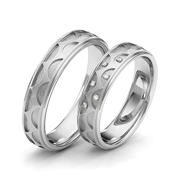 Set Klassieke trouwringen in witgoud 14 kt. Laser Structuur met in totaal 0,03 ct. Briljant tw/si van Eternal Touch