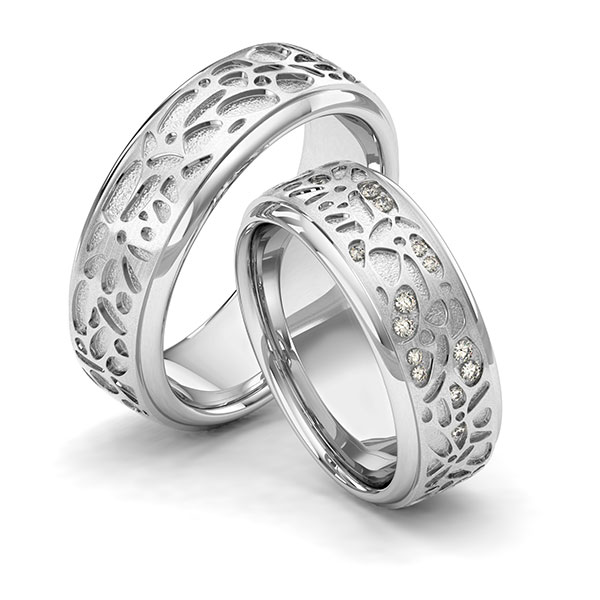 Set Klassieke trouwringen in witgoud 14 kt. Laser Structuur met in totaal 0,1 ct. Briljant tw/si van Eternal Touch