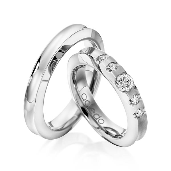 Set klassieke trouwringen in witgoud 14 kt. met 0,3 ct. + in totaal 0,12 ct. Briljant tw/si van acredo - A-1118-1