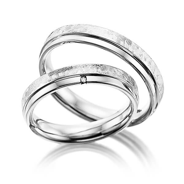 Set Klassieke trouwringen in witgoud 14 kt. met in totaal 0,005 ct. Briljant tw/si van Merii