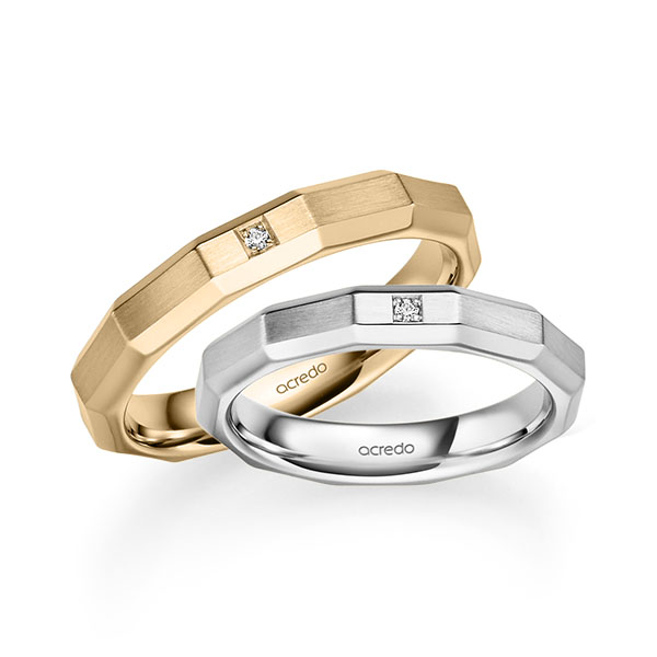 Set Klassieke trouwringen in witgoud 14 kt. met in totaal 0,02 ct. Briljant tw/si van acredo