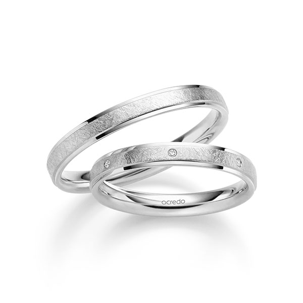 Set Klassieke trouwringen in witgoud 14 kt. met in totaal 0,035 ct. Briljant tw/si van acredo