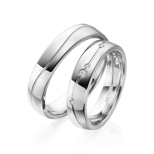 Set Klassieke trouwringen in witgoud 14 kt. met in totaal 0,036 ct. Briljant tw/si van acredo