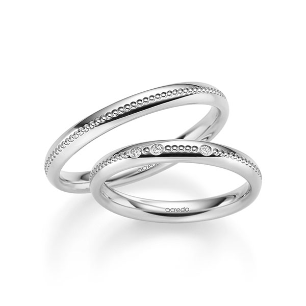 Set Klassieke trouwringen in witgoud 14 kt. met in totaal 0,03 ct. Briljant tw/si van acredo