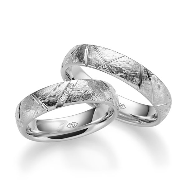 Set Klassieke trouwringen in witgoud 14 kt. met in totaal 0,03 ct. Briljant tw/si van Eternal Touch