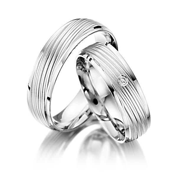 Set Klassieke trouwringen in witgoud 14 kt. met in totaal 0,03 ct. Briljant tw/si van Steinberg - T-1055-15