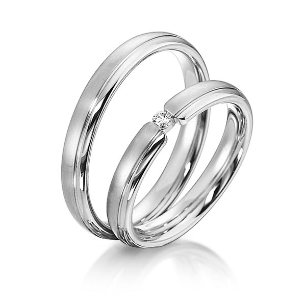 Set Klassieke trouwringen in witgoud 14 kt. met in totaal 0,05 ct. Briljant tw/si van acredo - S-1150-3