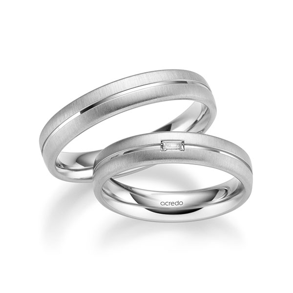 Set Klassieke trouwringen in witgoud 14 kt. met in totaal 0,06 ct. Baguette-Diamant tw,vs van acredo