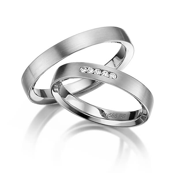 Set klassieke trouwringen in witgoud 14 kt. met in totaal 0,075 ct. Briljant tw/si van acredo - S-1123-1