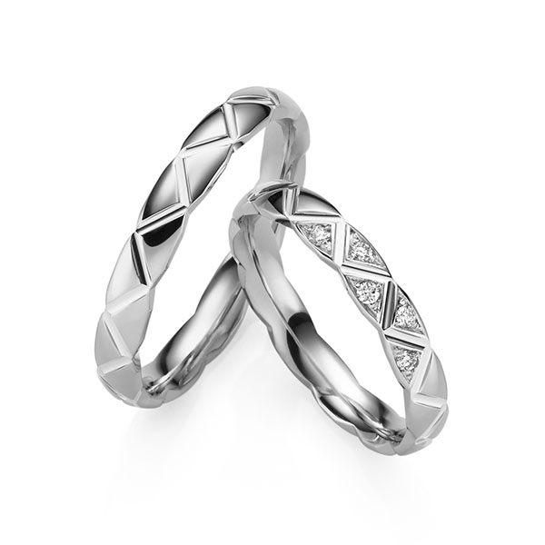 Set Klassieke trouwringen in witgoud 14 kt. met in totaal 0,075 ct. Briljant tw/si van Eternal Touch
