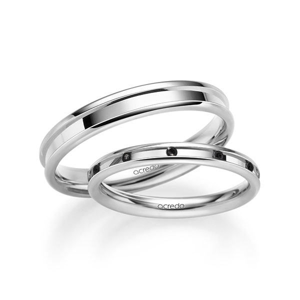 Set Klassieke trouwringen in witgoud 14 kt. met in totaal 0,11 ct. Briljant Zwart van acredo