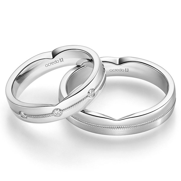 Set Klassieke trouwringen in witgoud 14 kt. met in totaal 0,24 ct. Briljant tw/si van acredo