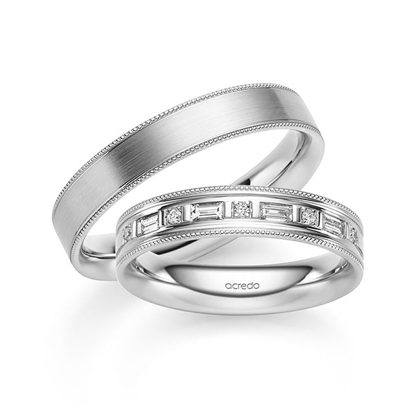 Set Klassieke trouwringen in witgoud 14 kt. met in totaal 0,25 ct. Baguette-Diamant & Briljant tw,vs van acredo